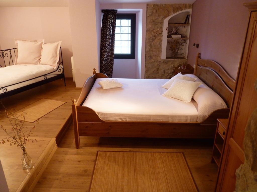 Vilanant B&B Mas Coquells Habitacion Genover מראה חיצוני תמונה